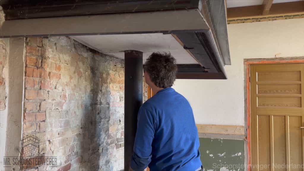 Schoorsteen reinigen Leiden rookkanaal Schoorsteen reinigen Leiden rookkanaal